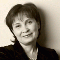 Елена Петрова